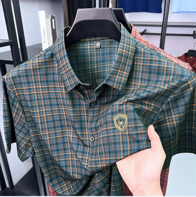 8-999夏季冰丝格子短袖中年男士商务休闲时尚薄款无痕百搭高档