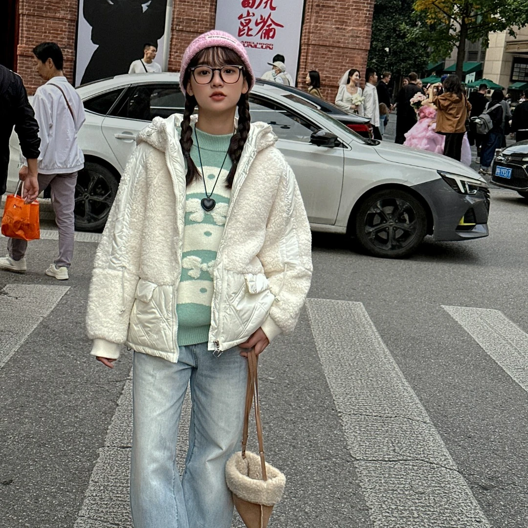 63232高端专享老林家天花板冬季毛毛外套米色