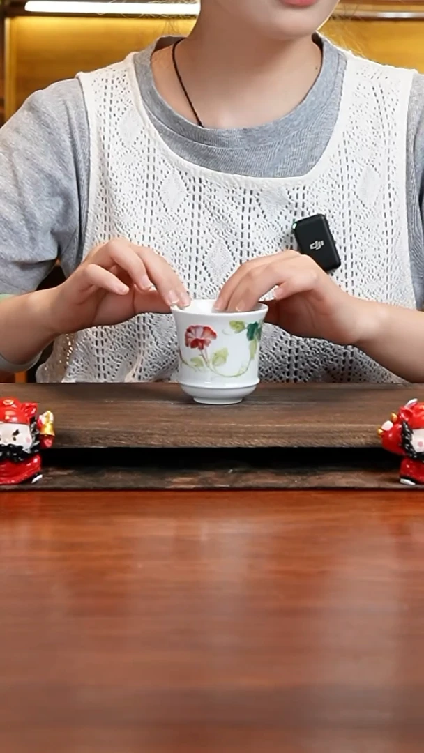 景德镇手绘釉中彩（食品级）主人杯