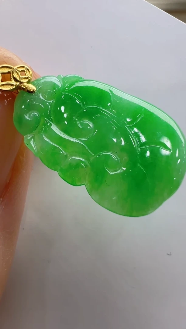 【闪购商品】翡翠吊坠(不含链)18K金镶嵌多样性发货拍一发一
