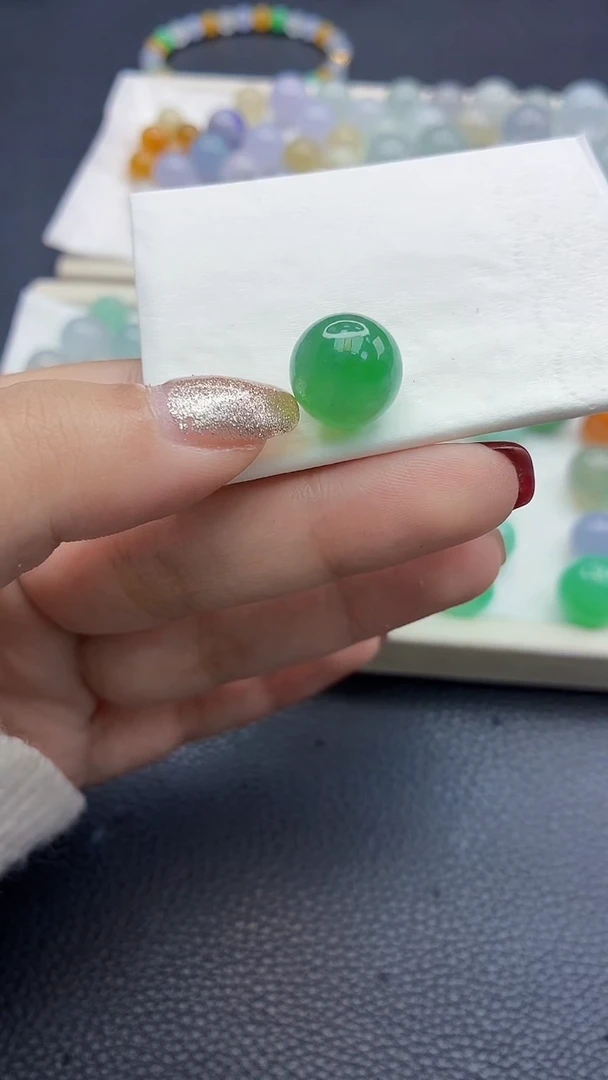 未镶嵌定制翡翠桃*子9056