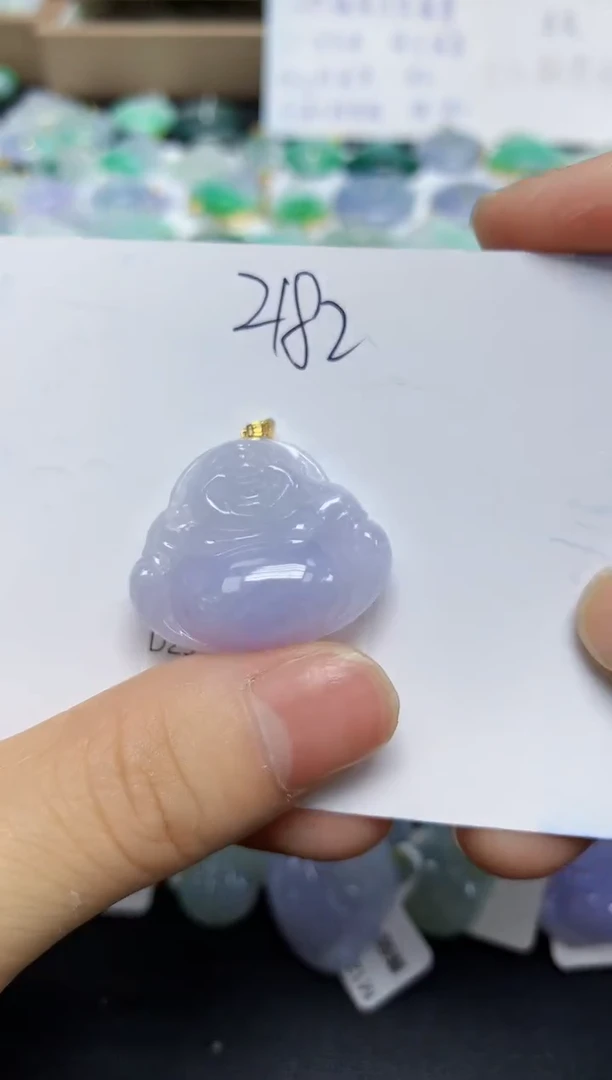 翡翠18K金镶嵌颈饰天然缅甸翡翠A货