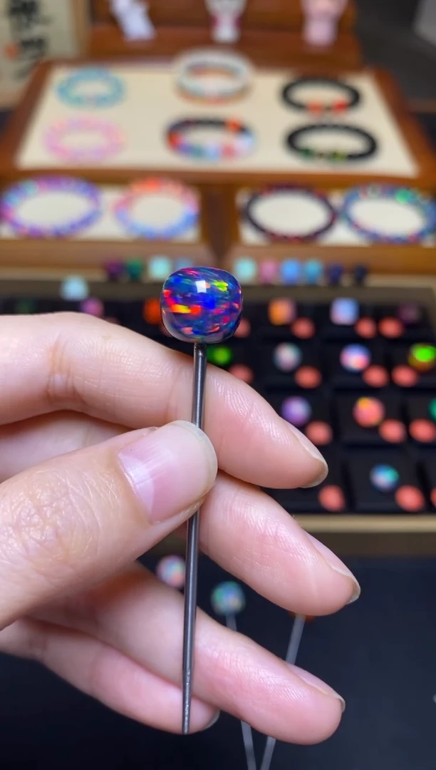 【闪购商品】树脂制品11*12mm人工欧泊老型15