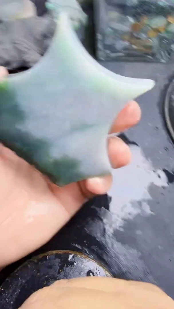 未镶嵌挂件翡翠天然翡翠010