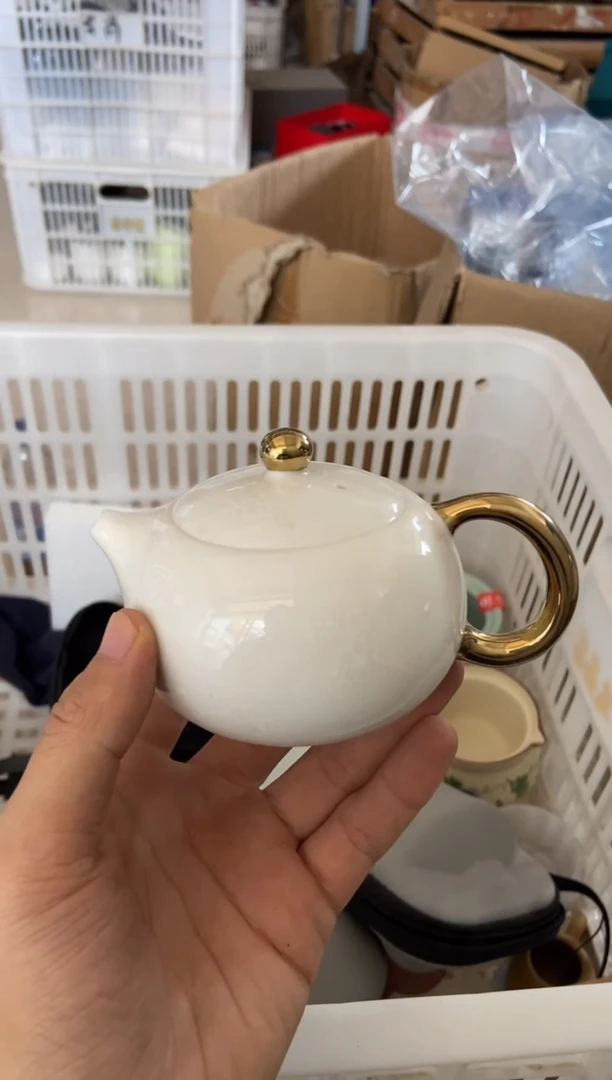 无运费险有瑕疵的摄影的产品有使用过的痕迹有点脏介意勿拍