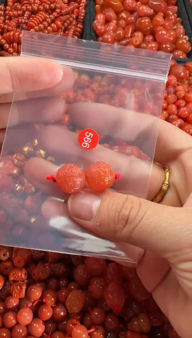 【闪购商品】南红玛瑙颈饰未镶嵌1