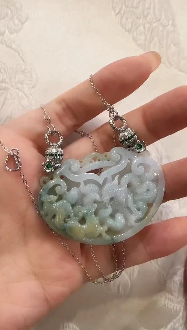 颈饰未镶嵌翡翠国风
