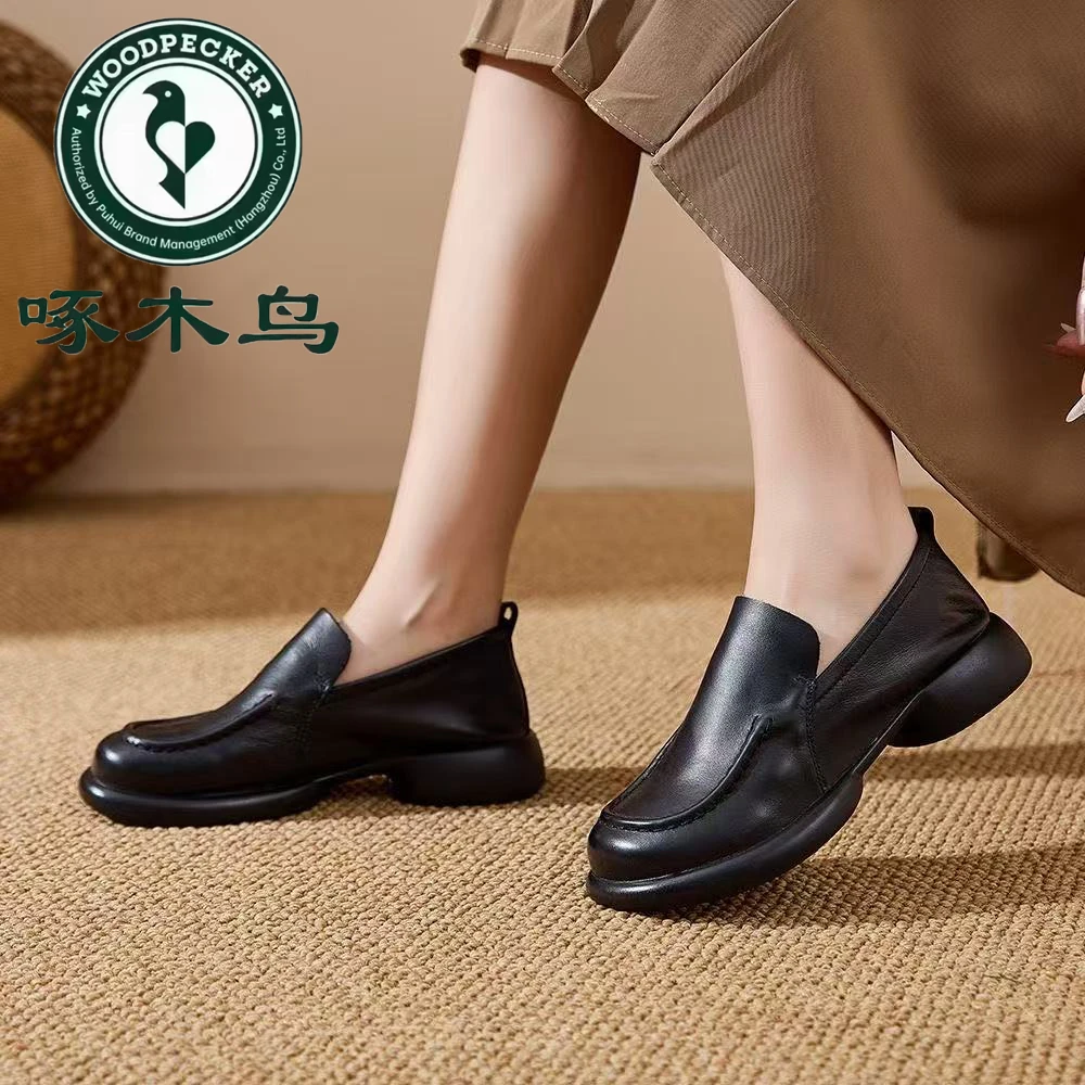 【啄木鸟品牌】2025秋季爆款简约气质纯色经典不过时小单鞋69777