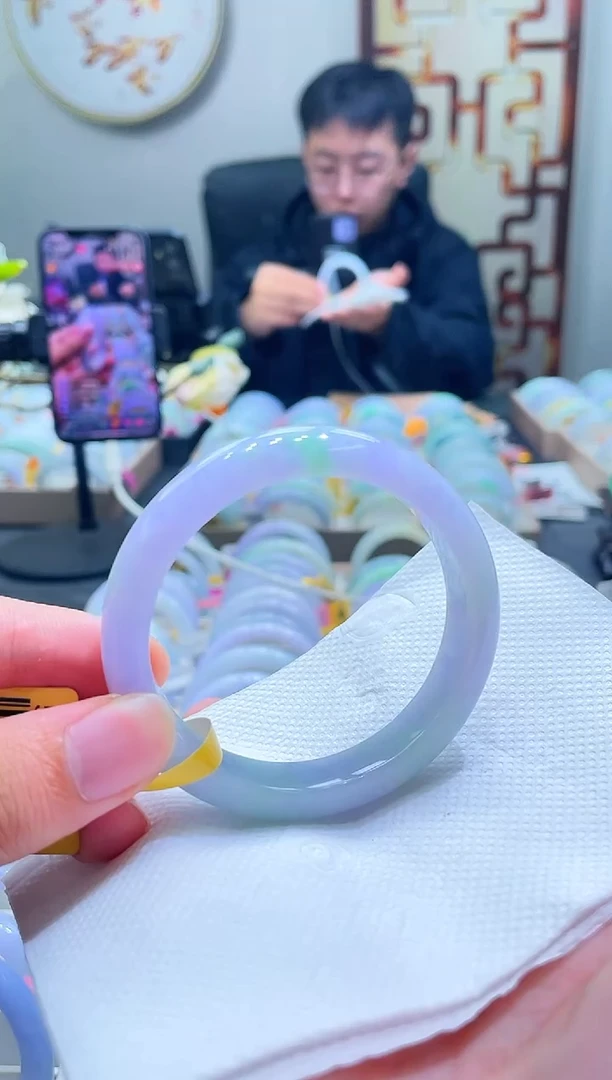 未镶嵌手镯翡翠129-54