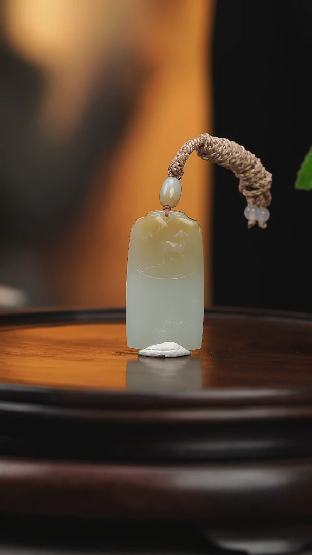 未镶嵌和田玉把件