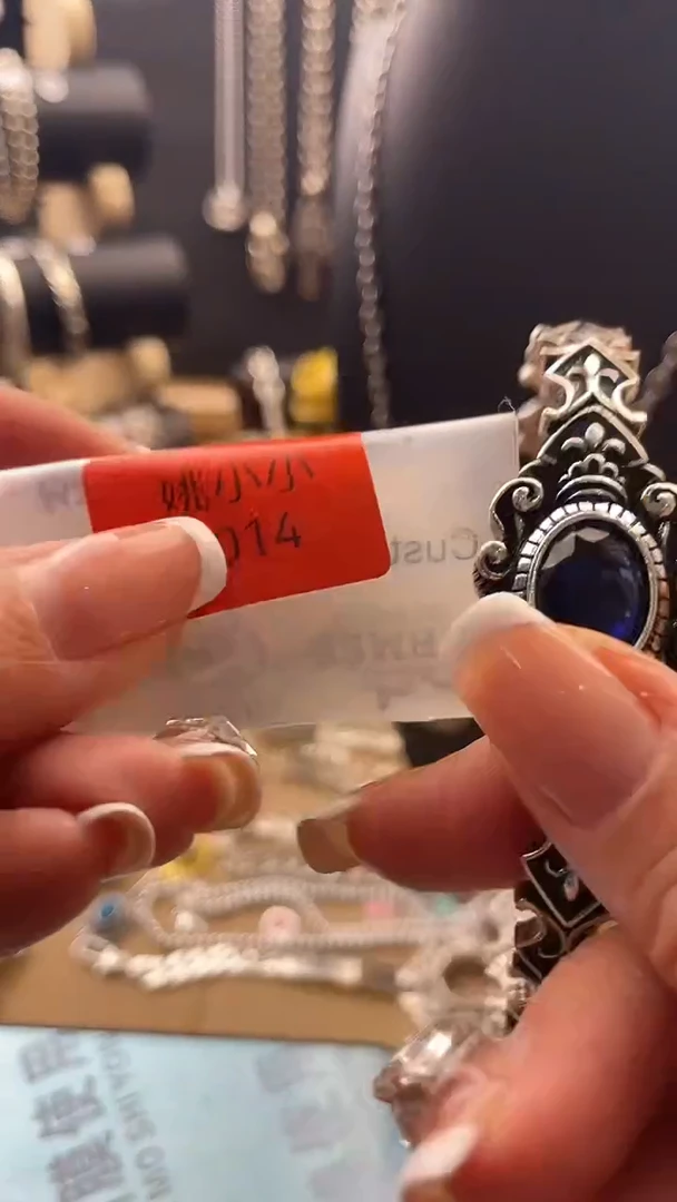 合金无J***斌拾光饰记杂货铺