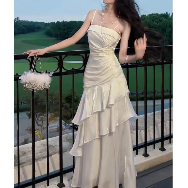 【鸢尾茉莉】小众轻奢温柔风不规则气 质立体花朵连衣鱼尾裙