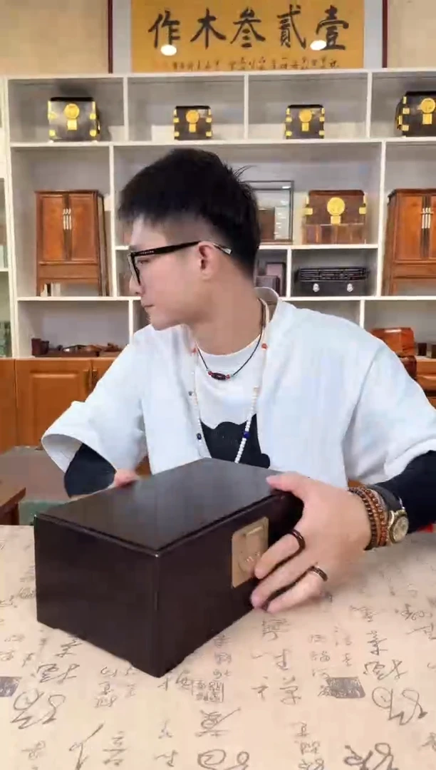木小叶紫檀 单层首饰盒30*18*12瑕疵
