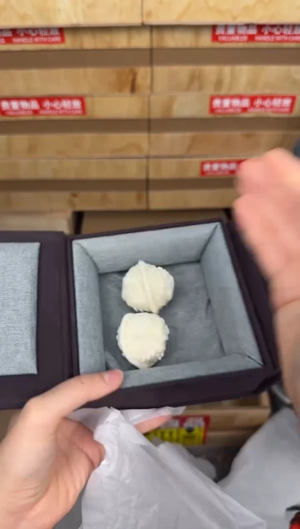 慈木器文玩阁龙纹核桃一对链接@@g029