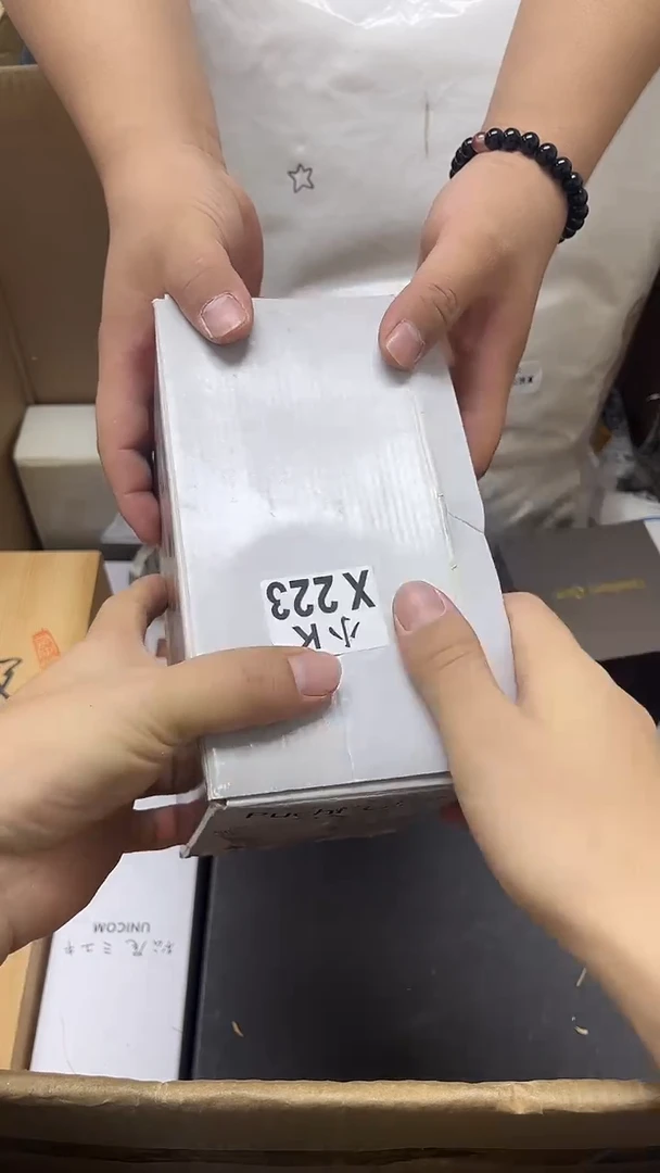 瓷片红223 红 红 红 红 红 红 红 红 红 红