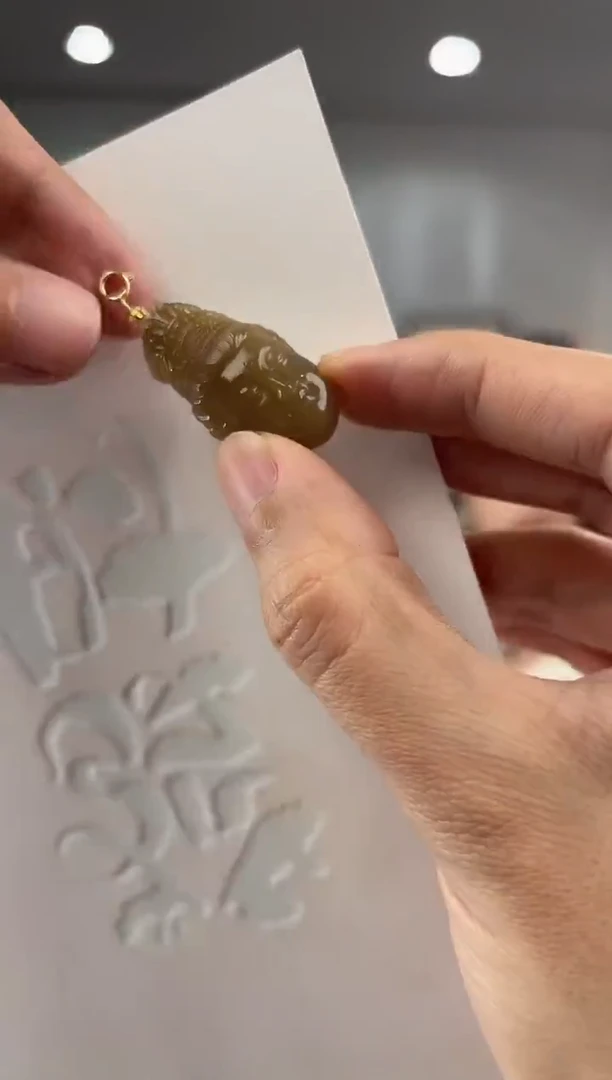 吊坠(不含链)18K金镶嵌和田玉妙相吊坠