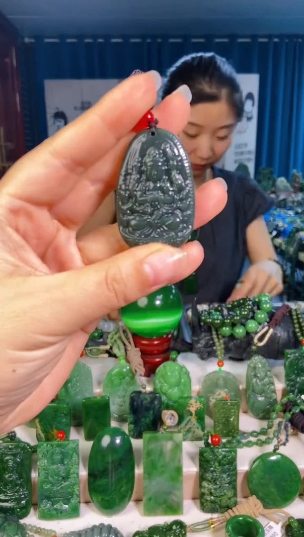 和田玉未镶嵌挂件1