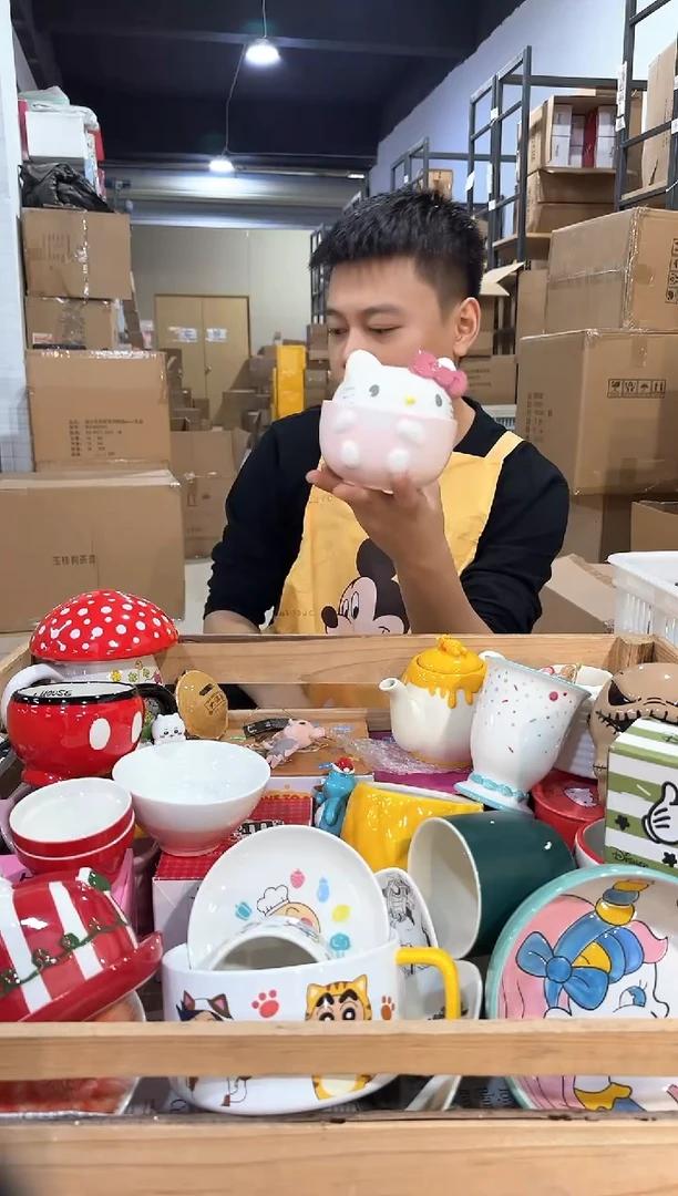 瓷片原盒Q版kt猫炖盅