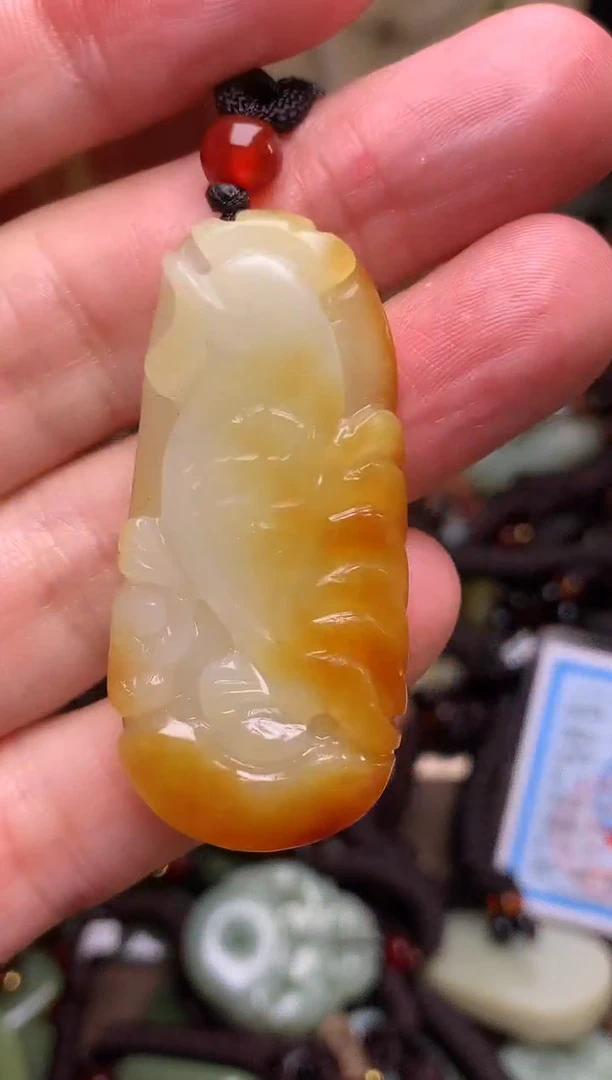 颈饰未镶嵌和田玉新疆料青海料清水和田玉吊坠