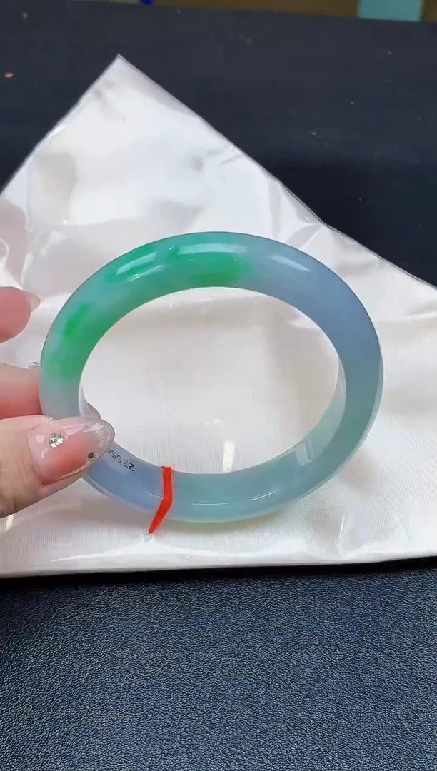 未镶嵌手镯翡翠翡翠手镯58