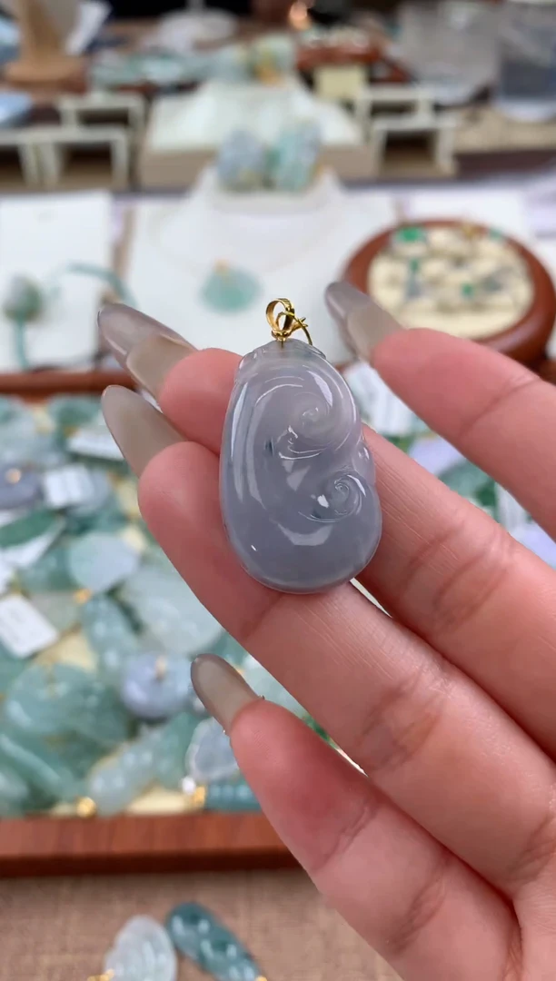 【闪购商品】翡翠颈饰18K金镶嵌天然A货翡翠挂件