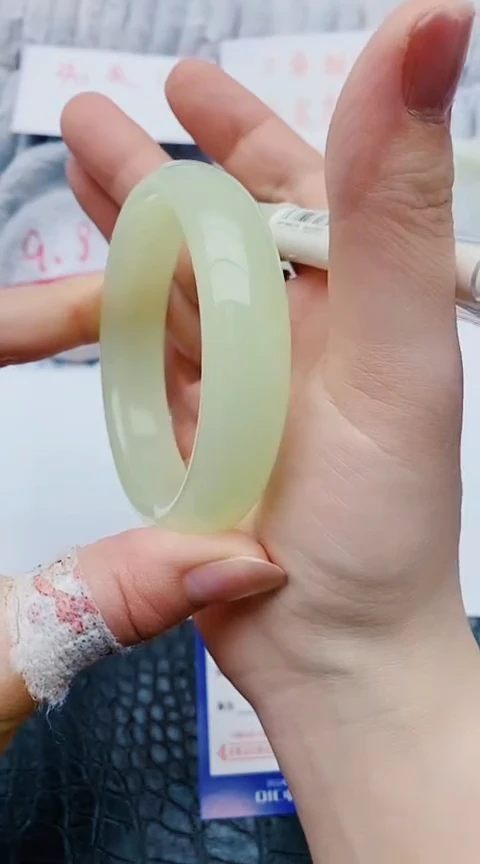 未镶嵌手镯石英质玉y240+58-59