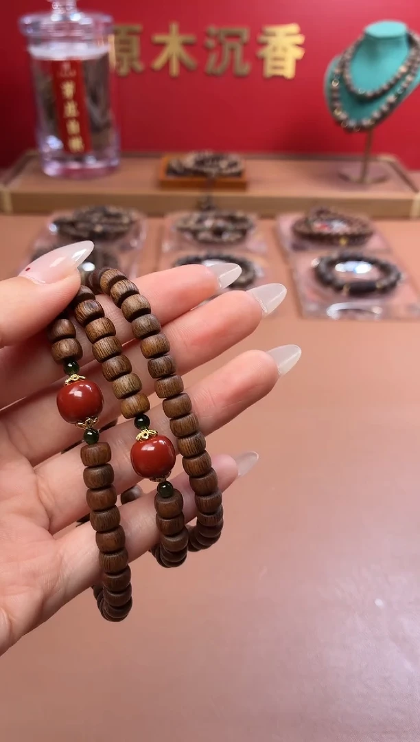 沉香手串沉水越南玉化富森红土5*7*108颗