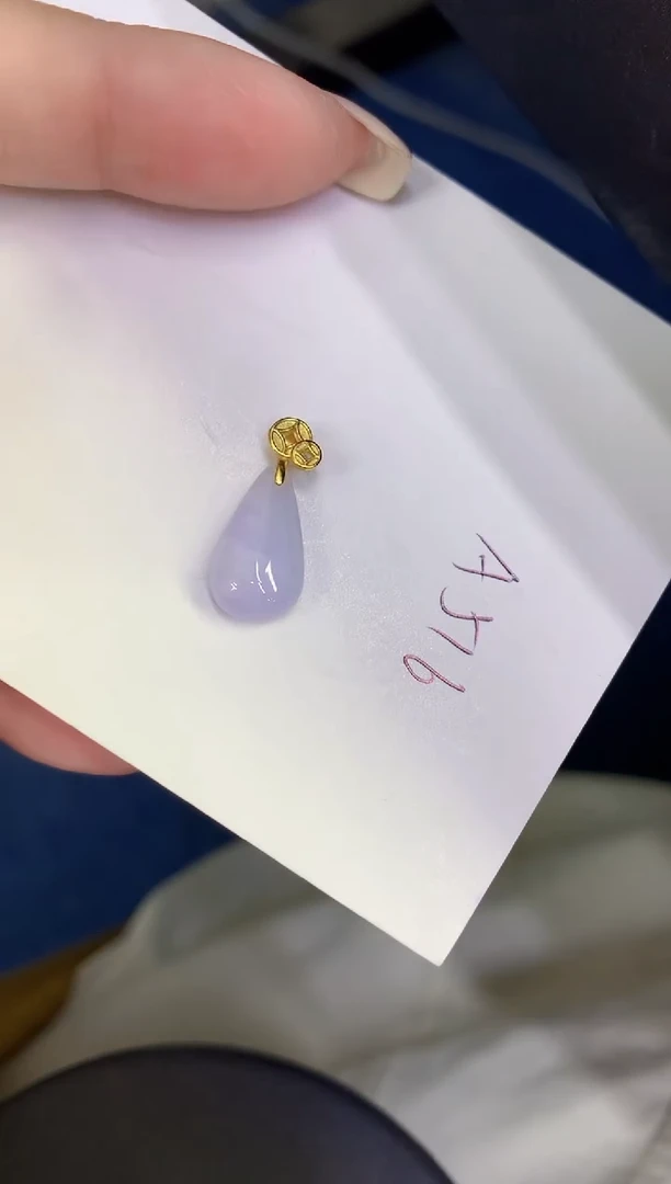 颈饰未镶嵌翡翠缅甸天然翡翠A货
