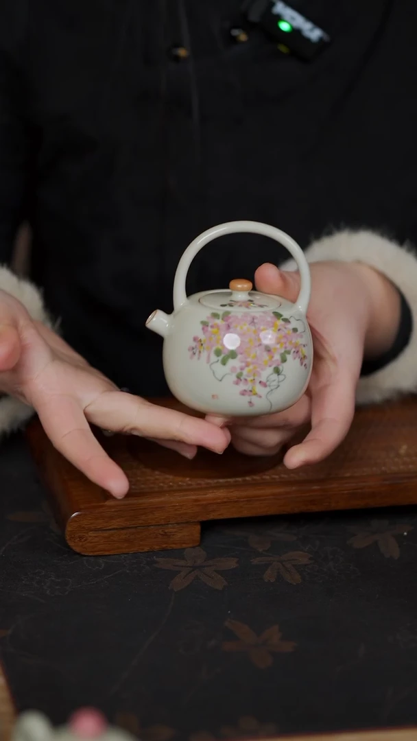 【闪购商品】手绘紫藤花  提梁壶