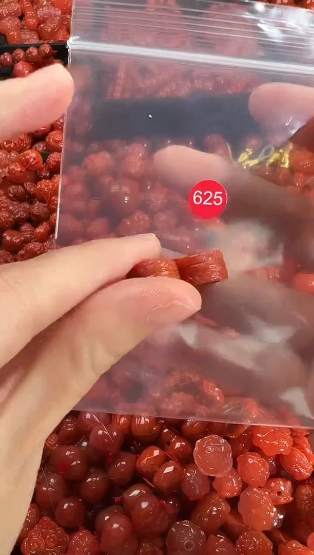 颈饰未镶嵌南红玛瑙1