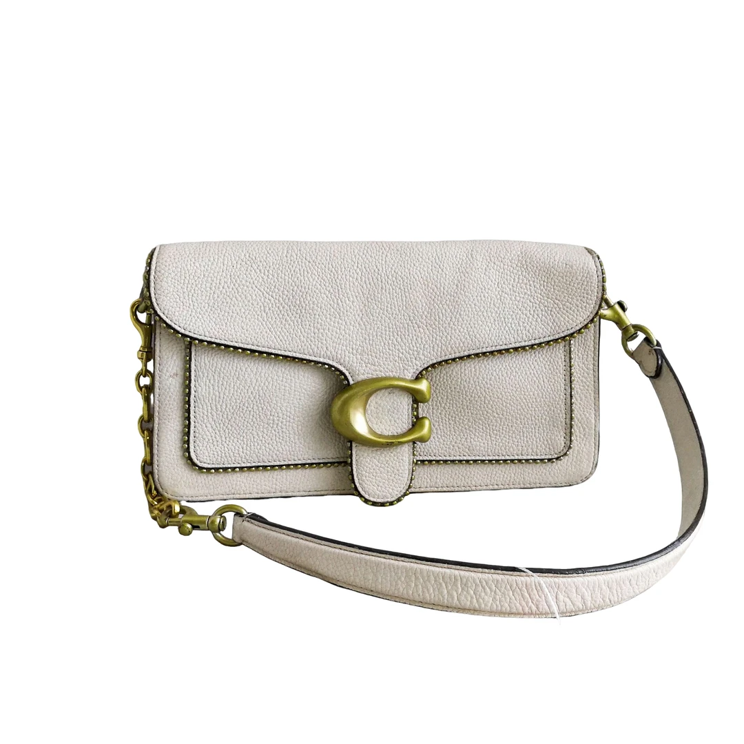 95新  coach 白色铆钉酒神包   050526