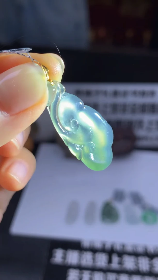 定制翡翠未镶嵌楠*萱---22125