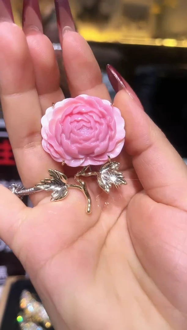 锆石铜合金精品饰界