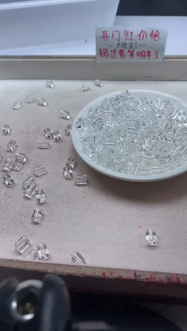 【闪购商品】水晶颈饰未镶嵌w2302白水晶管珠8*5mm*20颗