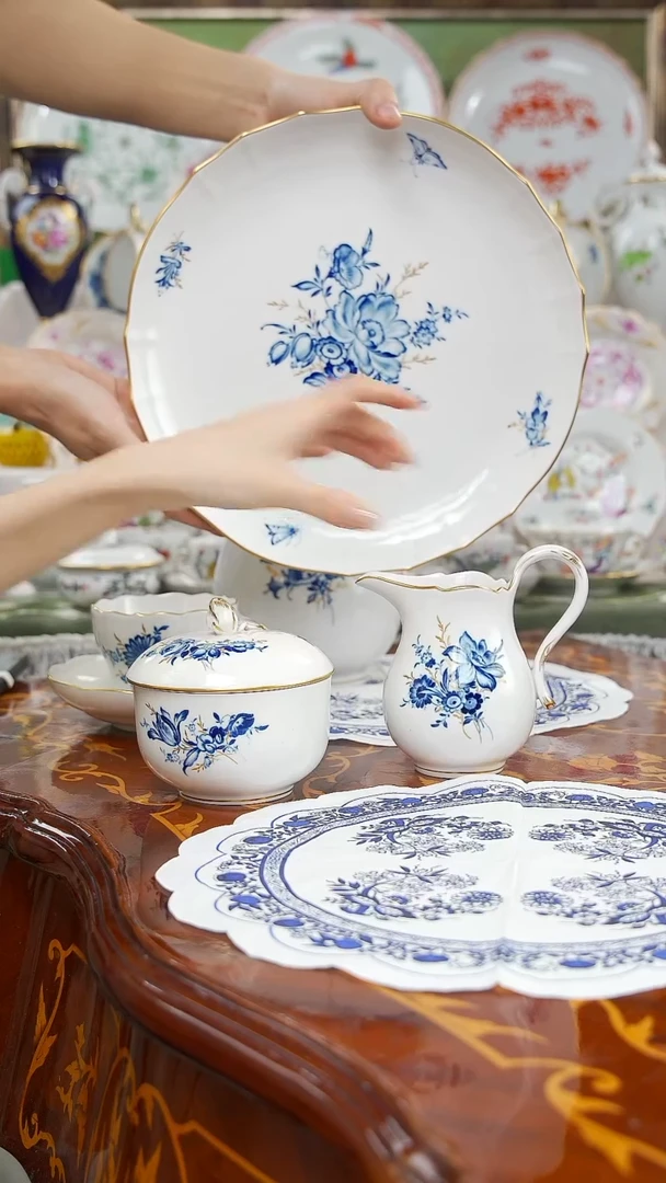 摆件米多家中古瓷器如图所示90