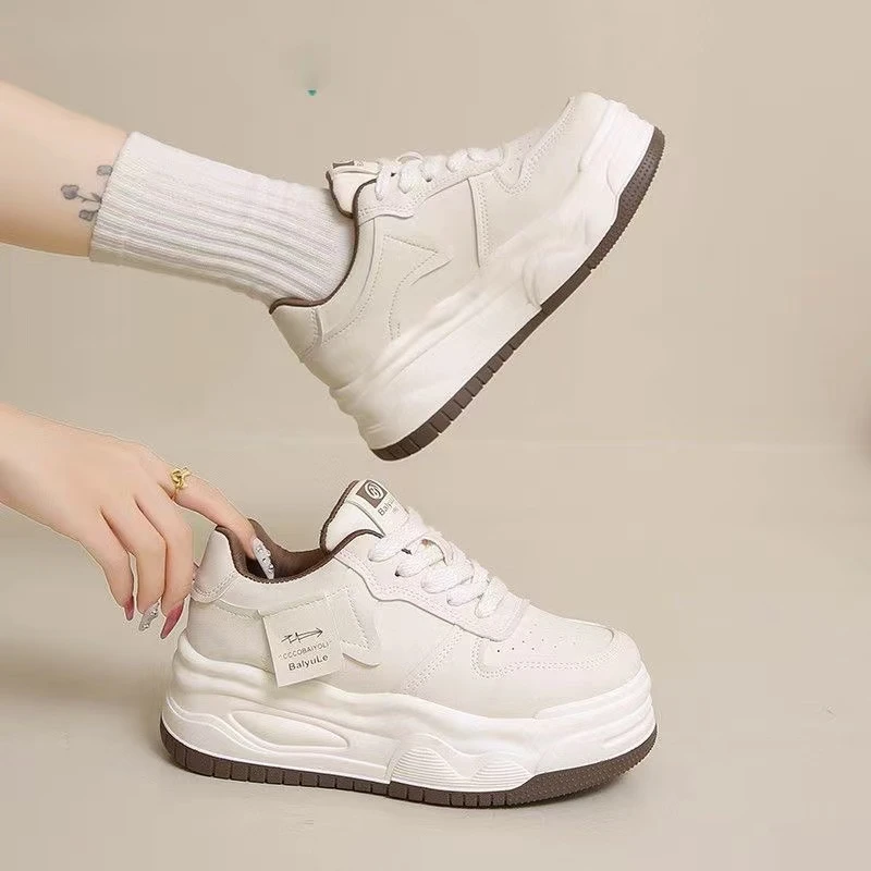 反季清仓断码加绒厚底小白鞋只有35码和36码捡漏增高小白鞋