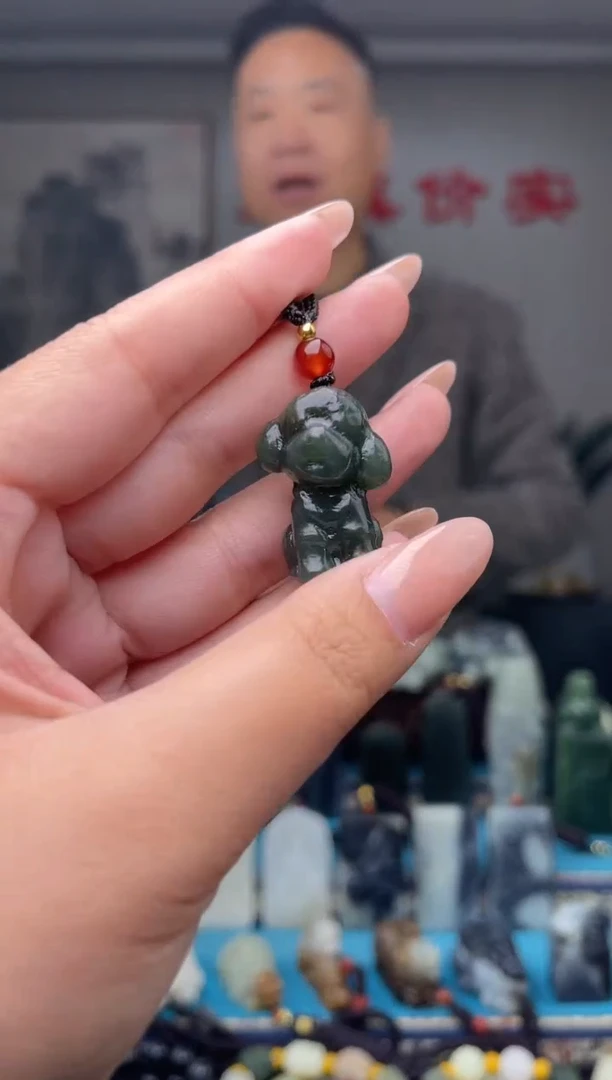 未镶嵌和田玉挂件1