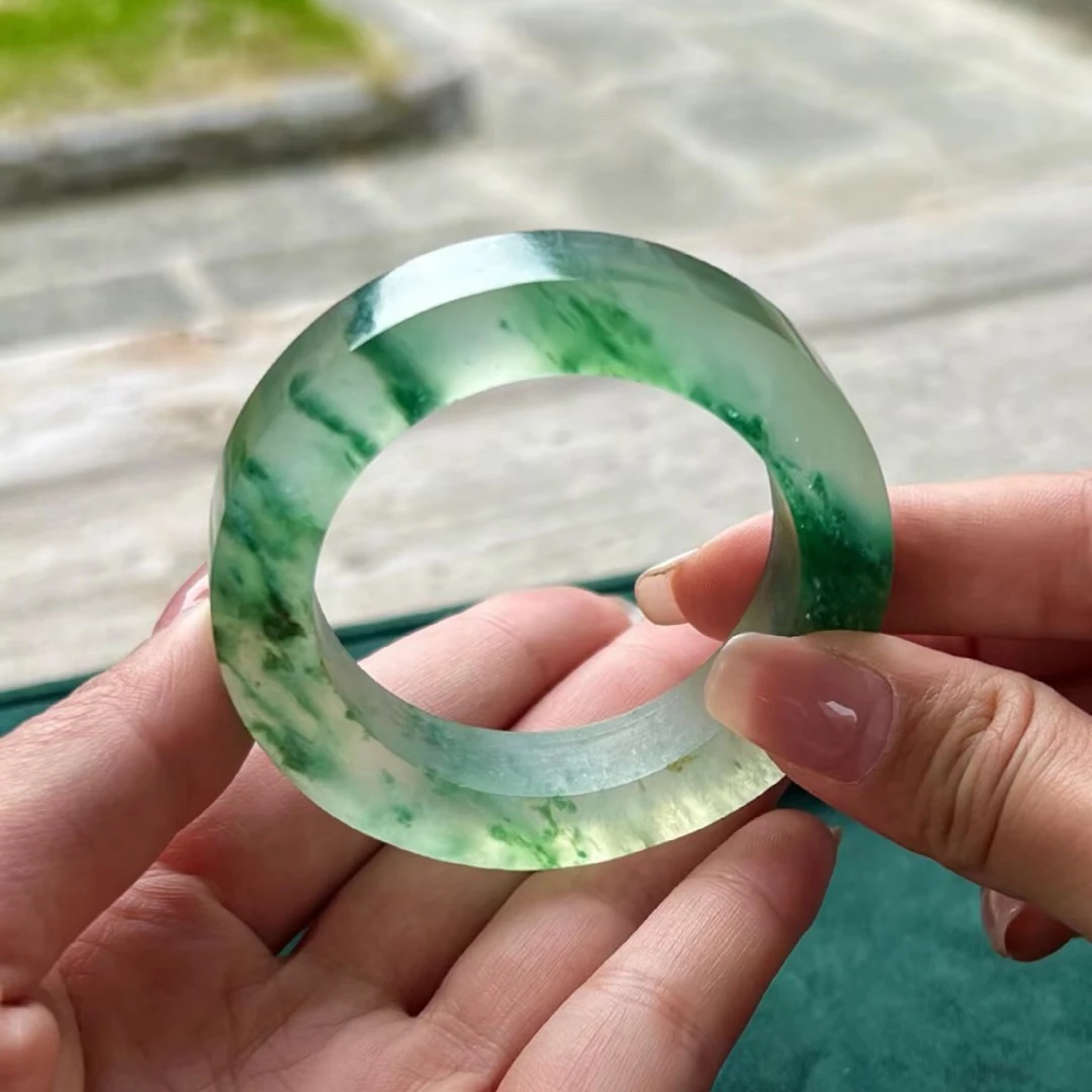 定制翡翠亮水飘花手镯原胚