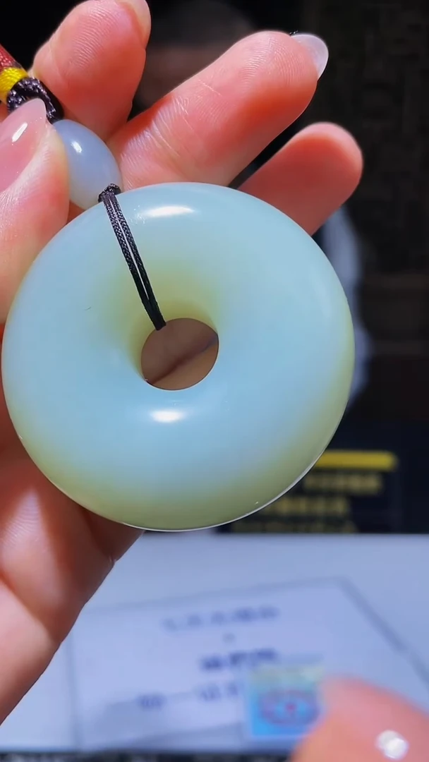 定制和田玉定制和田玉链接HTY037