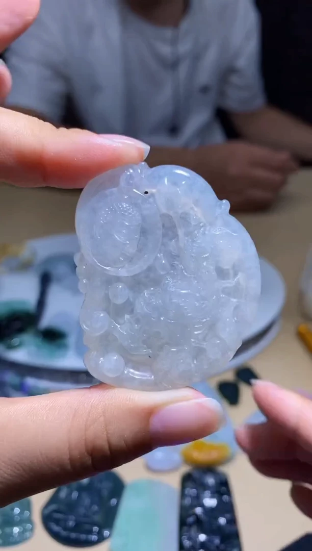 未镶嵌定制翡翠挂件