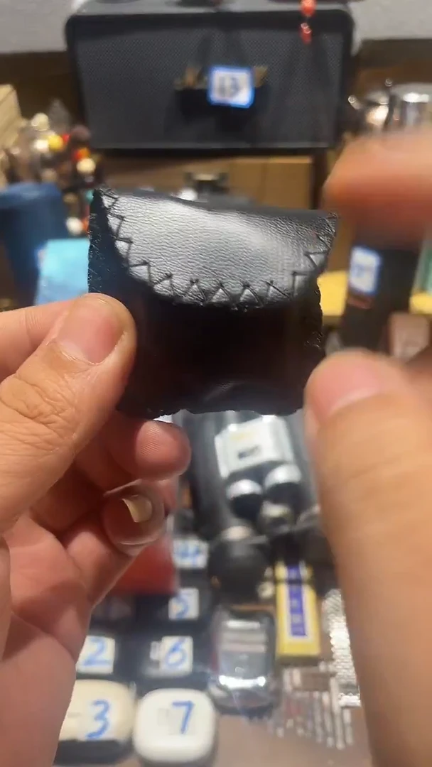 瓷片闪购商品 如图所示