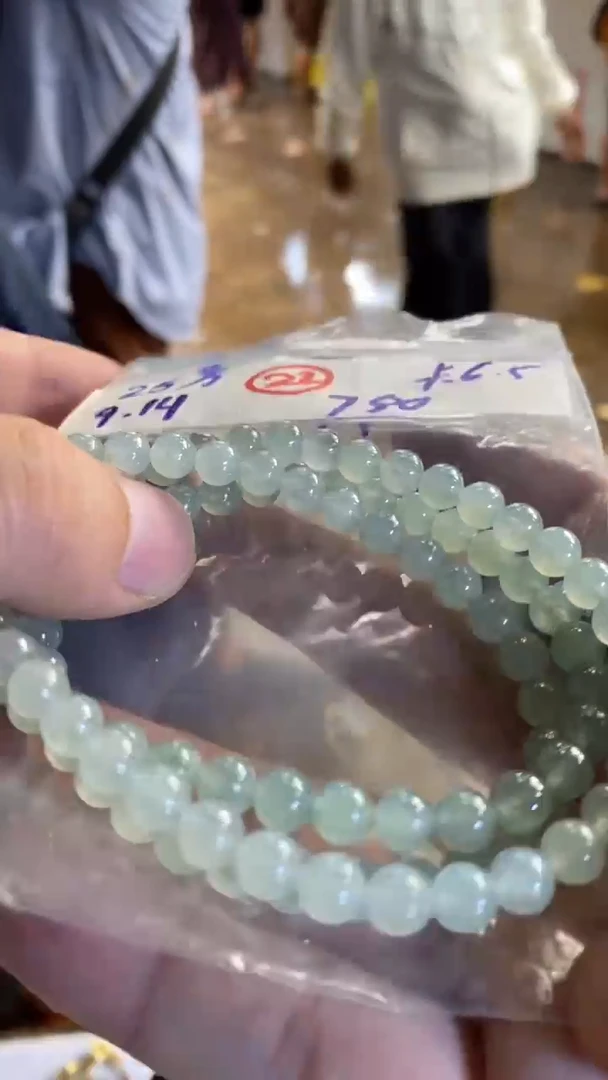 未镶嵌定制翡翠天然缅甸翡翠多样性