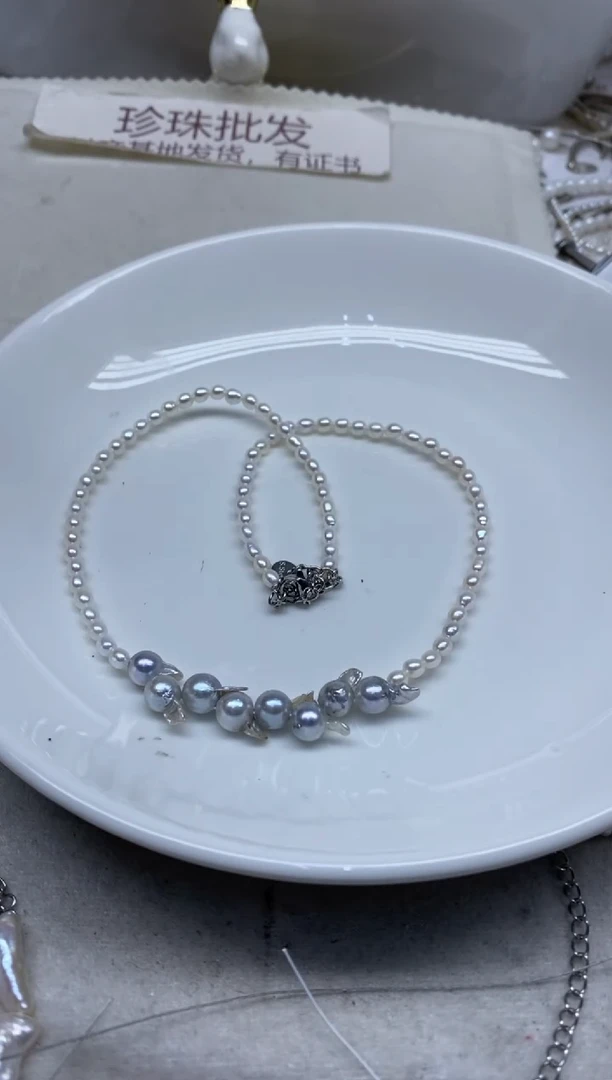 未镶嵌海水珍珠颈饰99