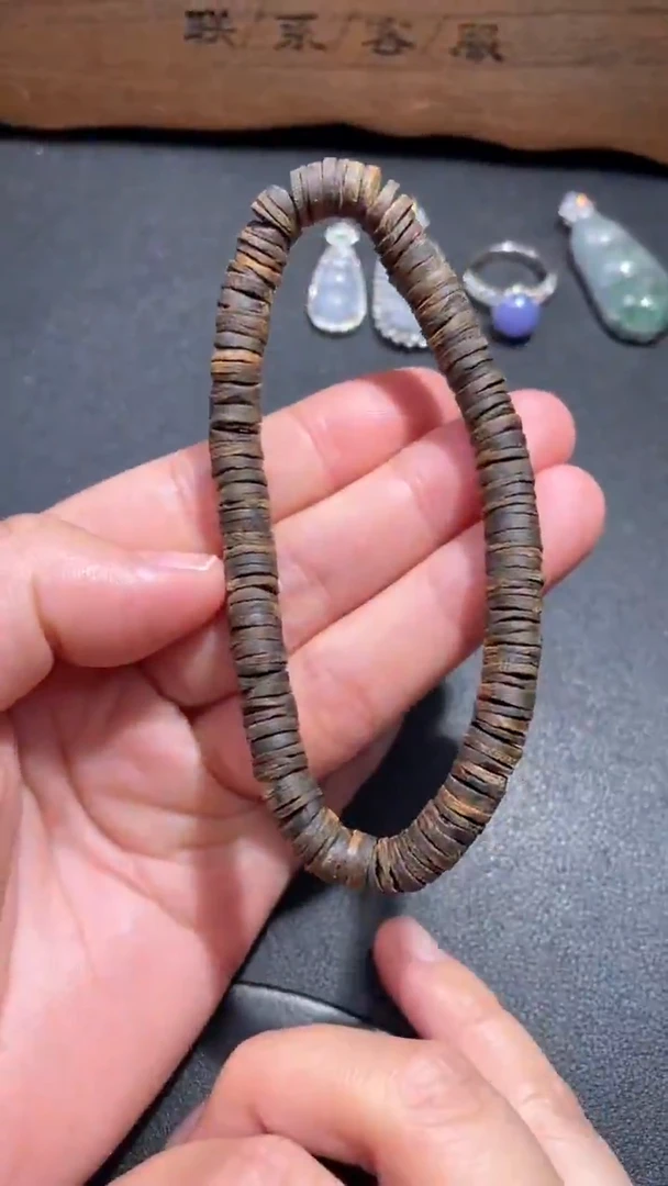 沉香手串55.......