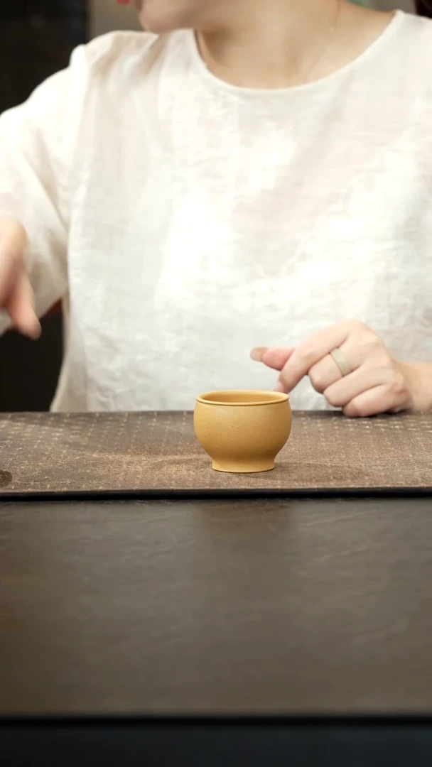 茶壶紫砂黄段圆墩杯50cc