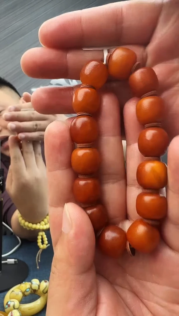 蜜蜡未镶嵌珠宝奇石假一罚十 27，14多样性发其一