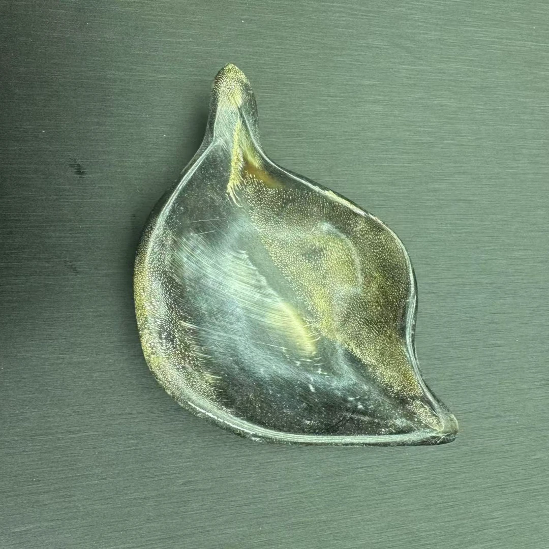 H672时尚精美摆件