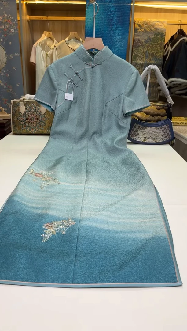 织绣空***@精选手工织锦胸围86