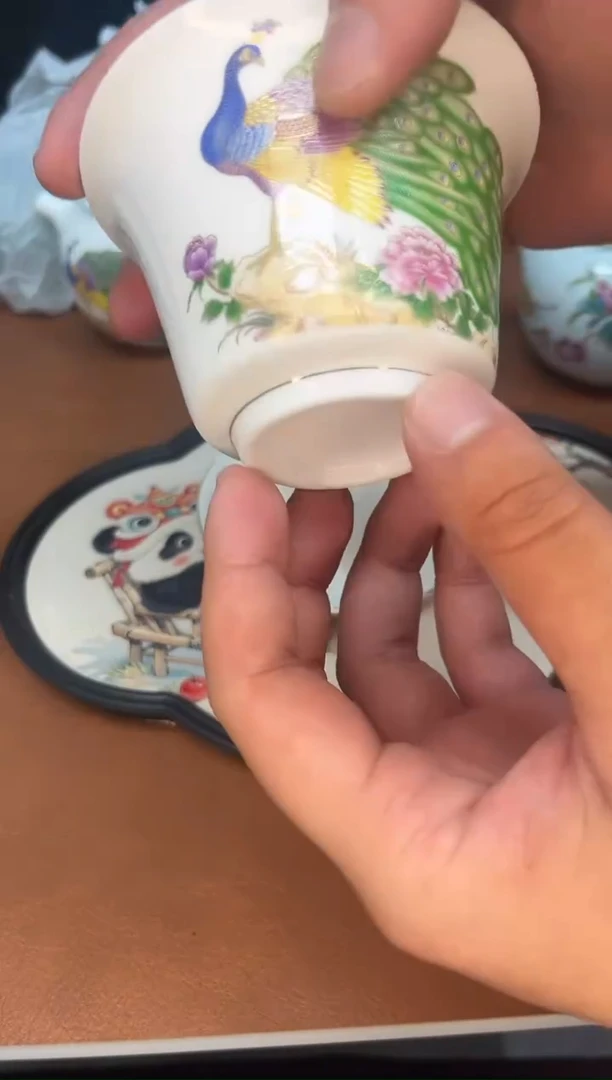 孔雀盖碗陶瓷三才