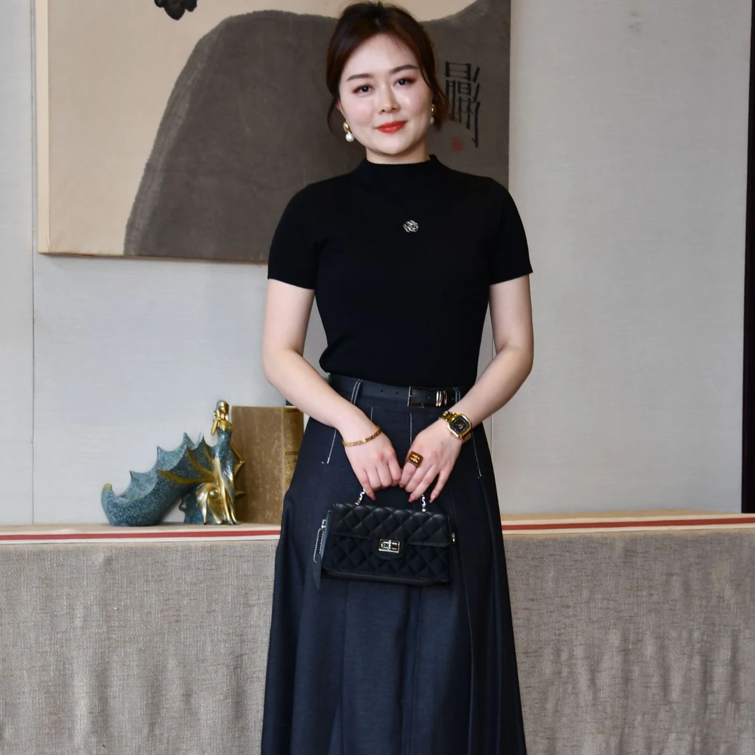 【安迪严选】A161-505山茶花纯色冰丝温婉爆款修身显瘦百搭上衣